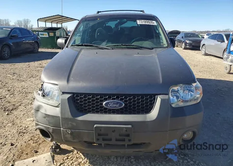 2006 Ford Escape Xlt from USA, damaged, VIN 1FMYU03136KD18375